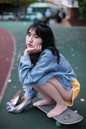 奈丝写真 NO.059:小橙子-这么可爱一定是女孩子啊