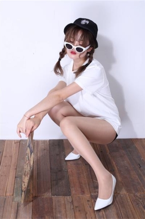 奈丝写真 NO.124:可乐-古灵精怪渔夫帽