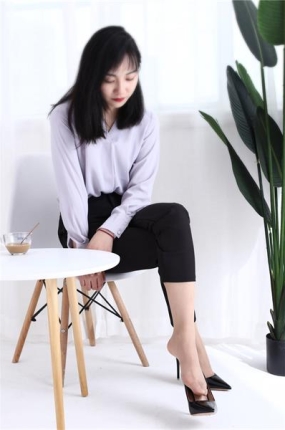 奈丝写真 NO.135:小啊刀-午后咖啡