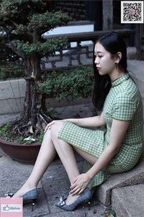 奈丝写真 NO.151:乐乐-修长美腿配肉丝