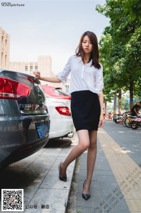 袜涩写真 VOL.034 乐乐灰丝互动图集