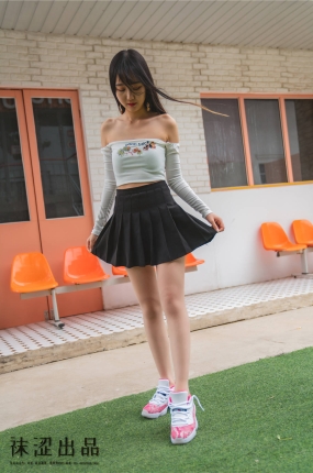 袜涩写真 VOL.065 脸脸乔11粉蛇