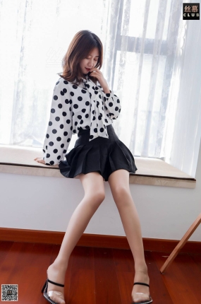 丝慕写真 SM149 天天一元 米朵 – 薄丝游戏