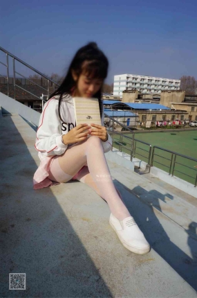妖精视觉 NO.054 妮妮 天台白丝