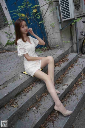 妖精视觉 NO.155 粥粥 偷偷看着我的…(丝袜)