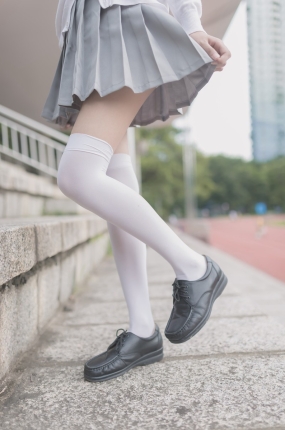 风之领域写真 No.190 踏青的美丝少女