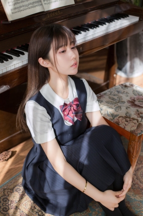 喵糖映画少女写真 VOL.004 镜酱 JK制服