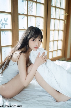 喵糖映画少女写真 VOL.143 日系白T私房 魅力小姐姐