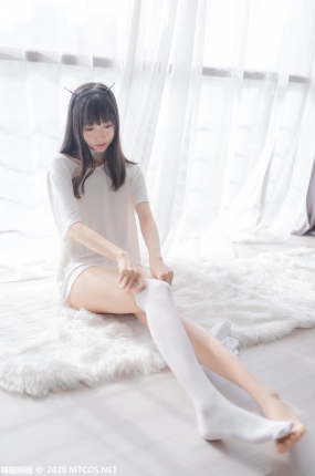 喵糖映画少女写真 VOL.170 纯白私房 你喜欢吗