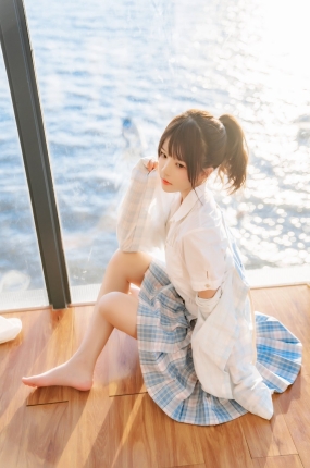 喵糖映画少女写真 VOL.241 你看 那窗边的海