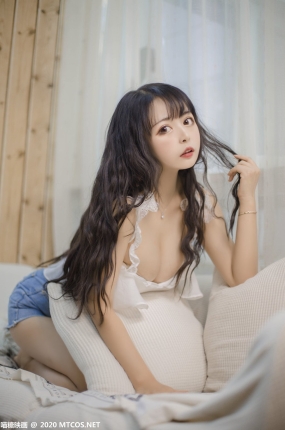 喵糖映画少女写真 VOL.288 客厅少女