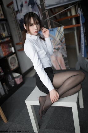 喵糖映画少女写真 VOL.313 职业黑丝OL