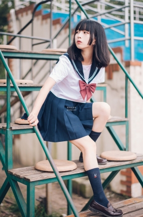 喵糖映画少女VOL.397 课室XUE妹