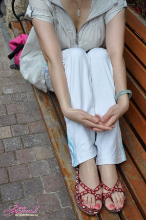Fannie芬妮每足园 No.535 炫动夏日 长椅