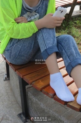 MZSOCK NO.078-2018年-可爱短发小美女棉袜红色指甲 【第二季】