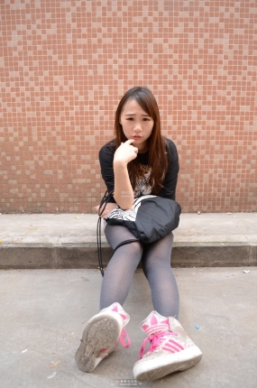 MZSOCK NO.136-2018年-有点婴儿肥的丝袜潮鞋小姐姐