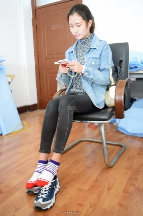MZSOCK NO.162-2018年-舞蹈系小姐姐 牛仔运动鞋短棉袜诱人红袜尖