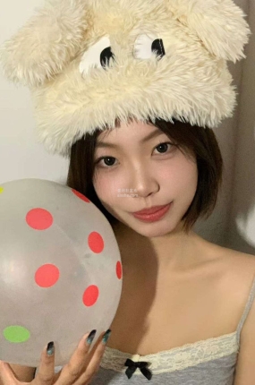 脚模面试脸足同框套路系列 嫩脚女大