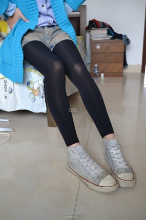 MZSOCK NO.172-2018年-黑色打底裤灰色帆布鞋船袜