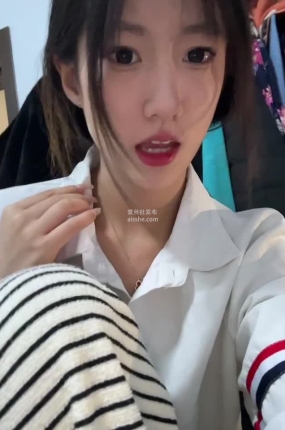 脚模面试脸足同框套路系列 挑鞋的妹妹